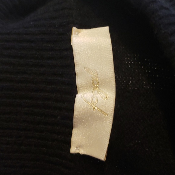 Fogal cashmere skirt - Picture 3 of 5